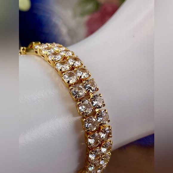 Clearance‼️10ct Swarovski Double MATRIX BRACELET. 18 over silver. - Picture 2 of 10